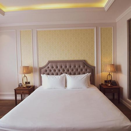 Phu Cuong Hotel Ca Mau Exterior photo