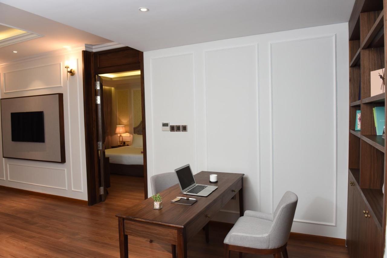 Phu Cuong Hotel Ca Mau Exterior photo